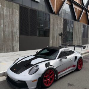 Alternative view of 2024 Porsche 911 GT3 RS Coupe 2D